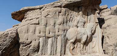 آثار تاریخی نقش رجب